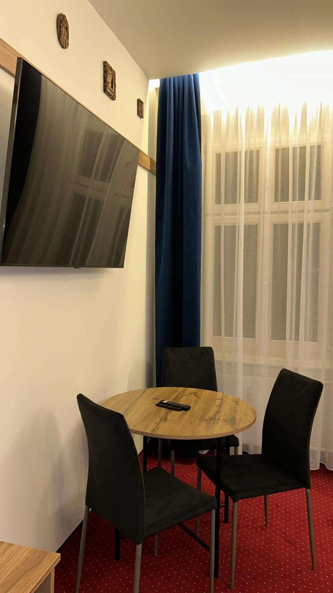 Quick Trip Apartments Torun Luaran gambar
