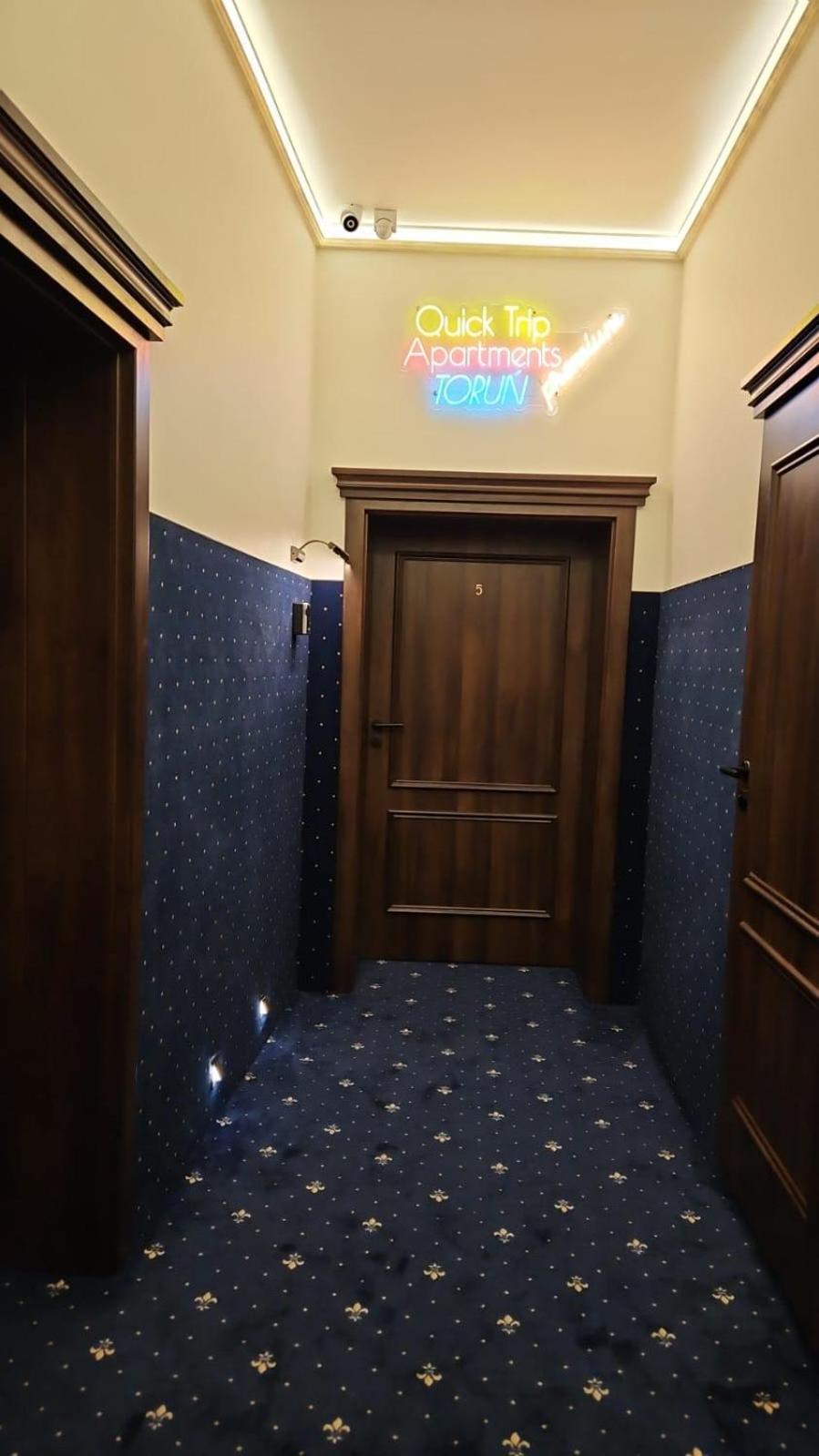 Quick Trip Apartments Torun Luaran gambar